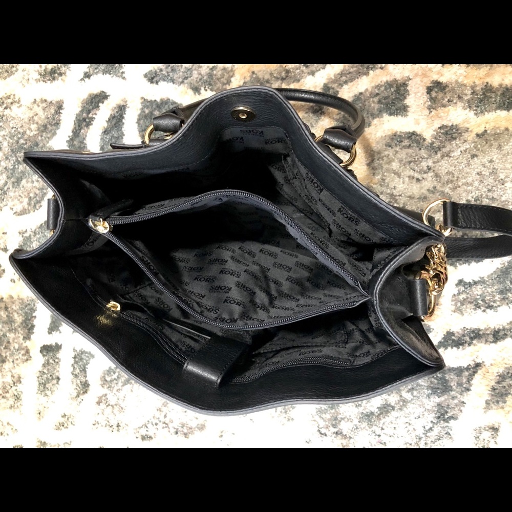 Michael kors Hamilton Bags - Picture 4 of 5